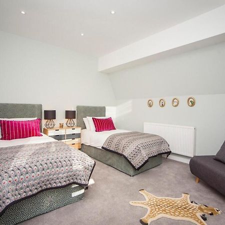 ※ Spacious Georgian Coach House & With Parking Bath Extérieur photo