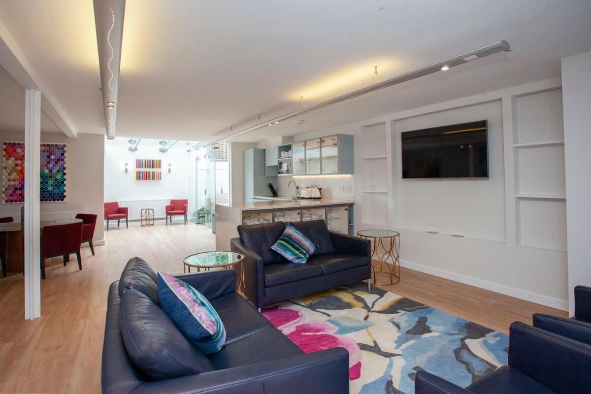 ※ Spacious Georgian Coach House & With Parking Bath Extérieur photo